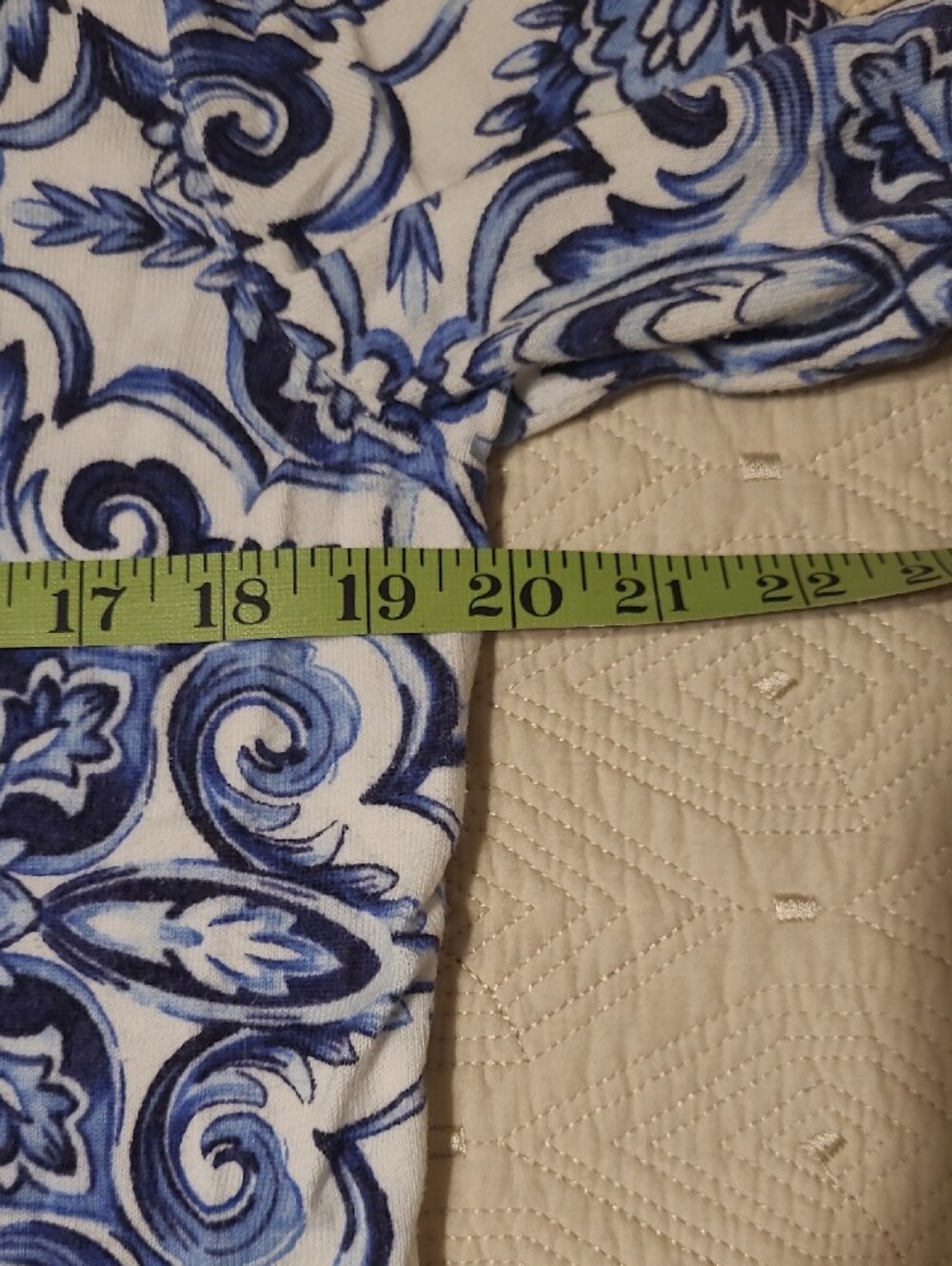Talbots White & Blue Short-Sleeve Patterned Sweater Size L - Picture 5 of 6